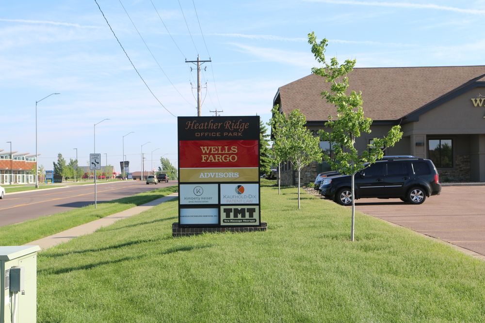 Heather Ridge Office Park: 6330 S Western Ave, Sioux Falls, SD 57108